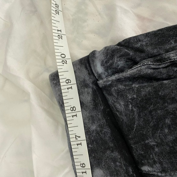 Torrid Black Acid Washed Super Soft Button Up Front Skater Skirt 2 2X 18/20 - Picture 7 of 8